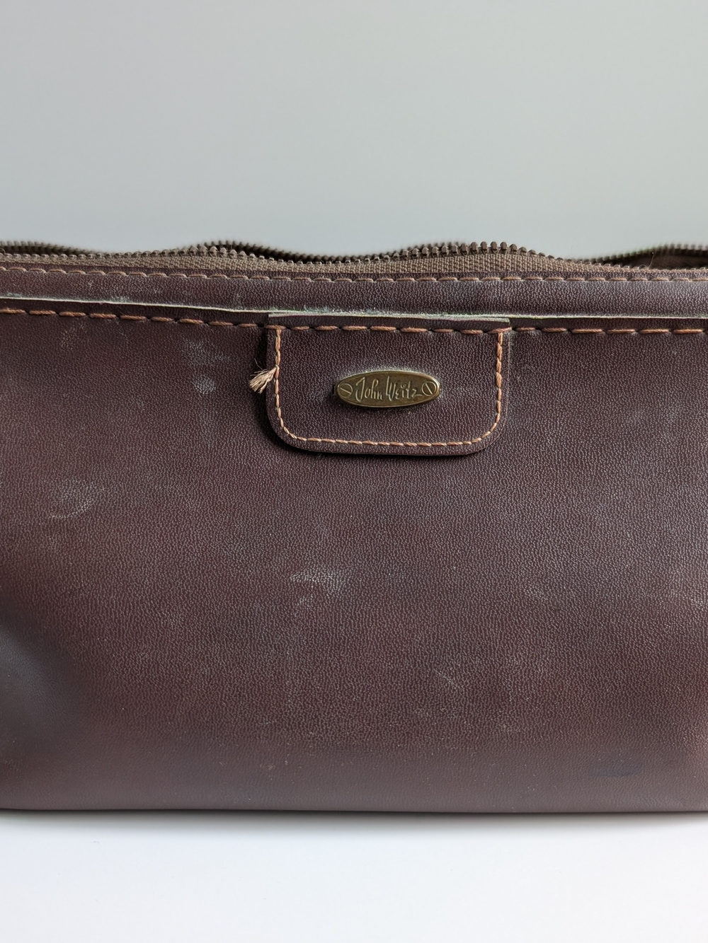 Vintage John Weitz by Buxton Brown Dopp Kit Toiletry Shaving Bag Travel Case